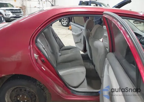 2003 Toyota Corolla Ce из США, поврежденный, VIN 1NXBR32E93Z063129